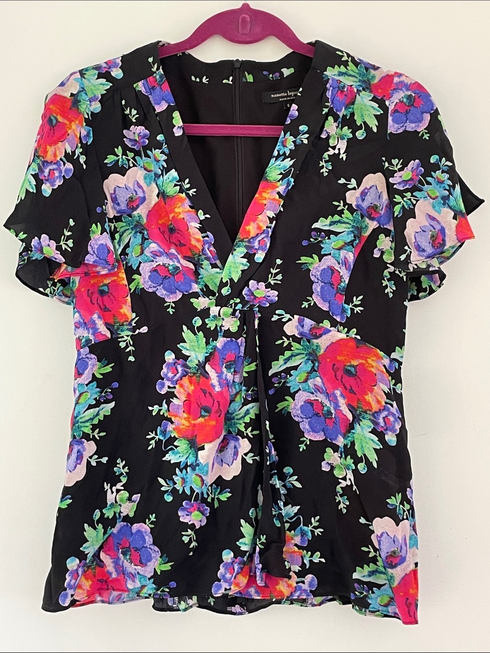 Nanette Lepore Black Floral V-Neck Faux Wrap Front Flutter Blouse 100% Silk 6
